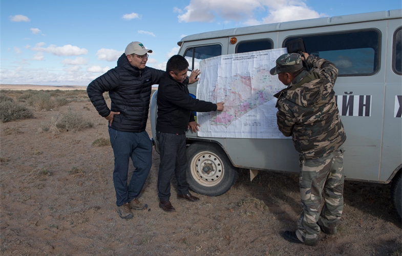 Mobile Anti-poaching Unit, Mongolia CREDIT: Julie Larsen Maher/WCS 